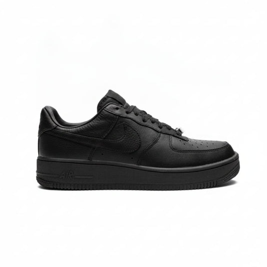 Black Low-Top Casual Sneakers